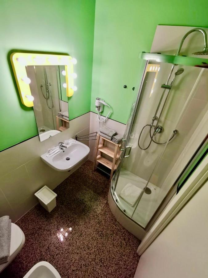 Red Carpet Rooms Bari Kültér fotó